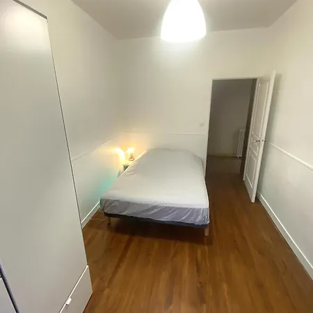 Floydroom'S Pau Chambre Hotes Dans Appartement Partage Proche Chateau Extérieur photo